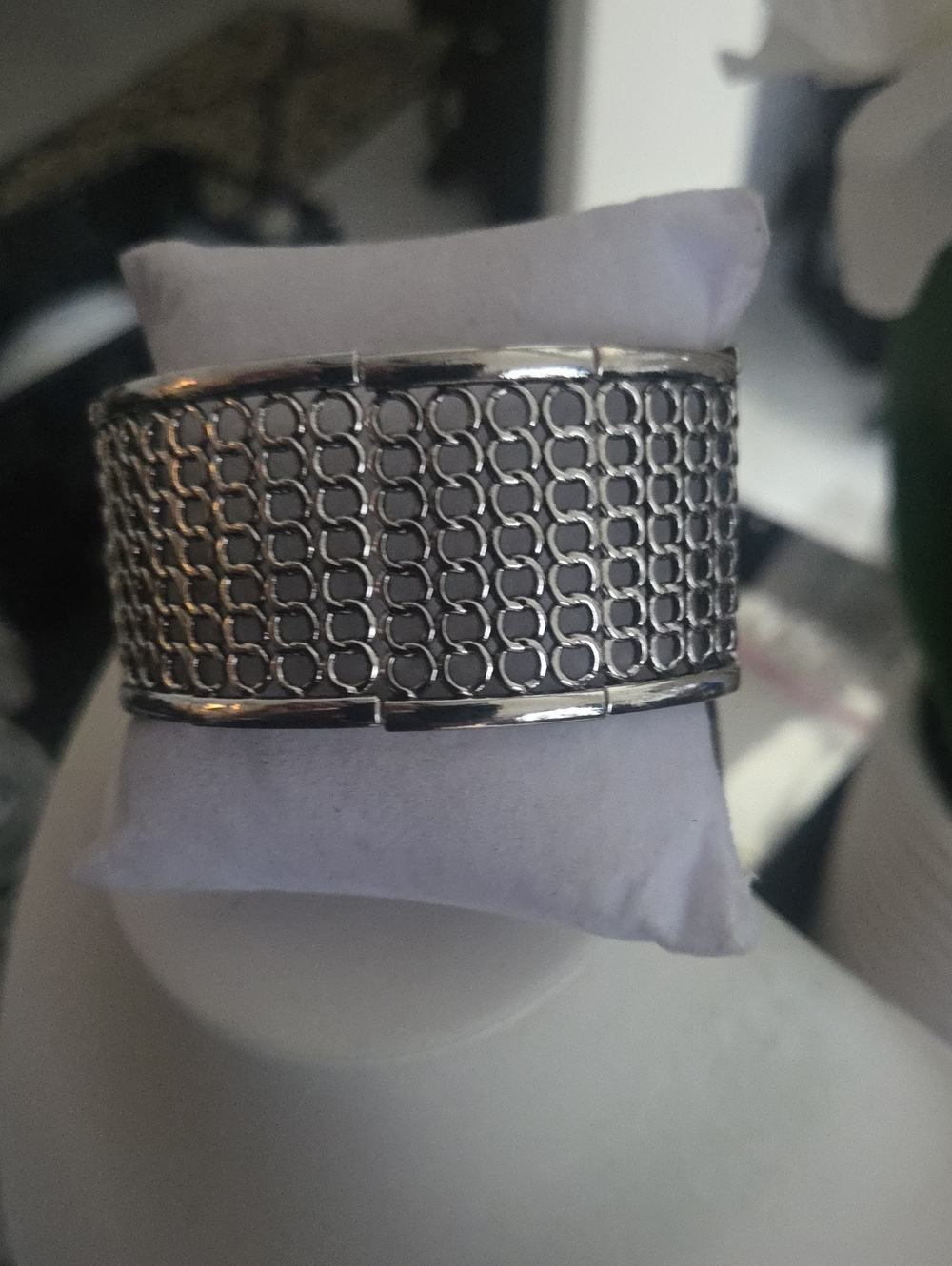Paparazzi Camelot Courture Silver Bracelet NWT